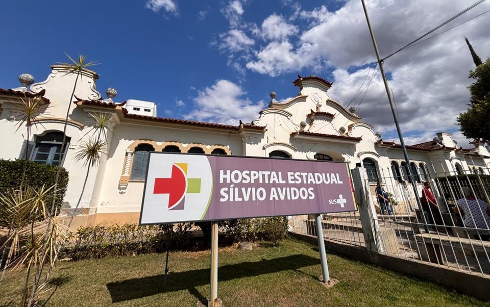 Fachada Silvio Avidos